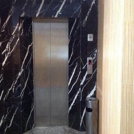 Batam Lai Lai Mutiara Hotel מראה חיצוני תמונה