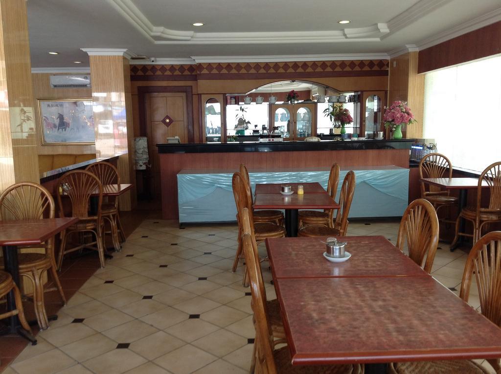 Batam Lai Lai Mutiara Hotel מראה חיצוני תמונה