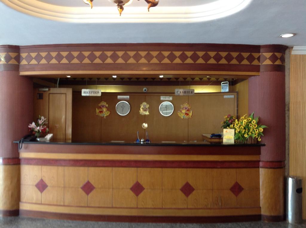 Batam Lai Lai Mutiara Hotel מראה חיצוני תמונה