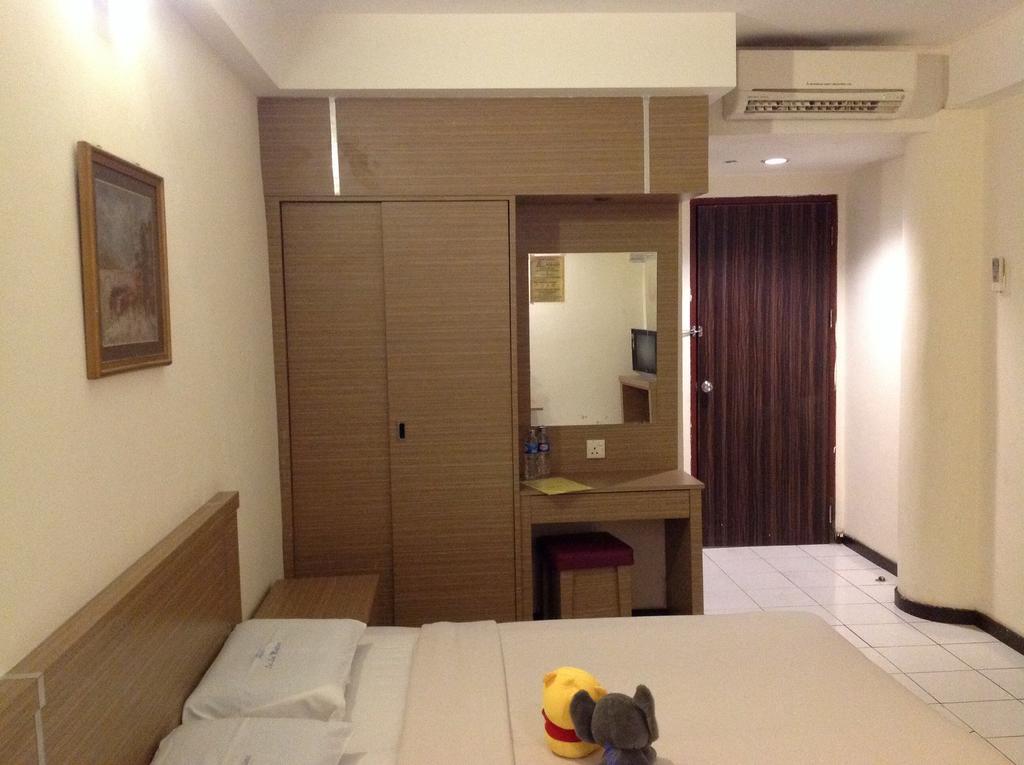 Batam Lai Lai Mutiara Hotel מראה חיצוני תמונה