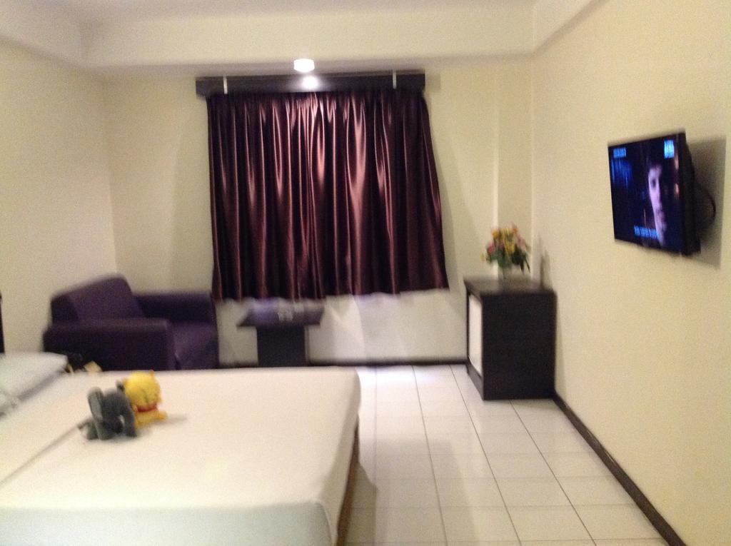 Batam Lai Lai Mutiara Hotel מראה חיצוני תמונה