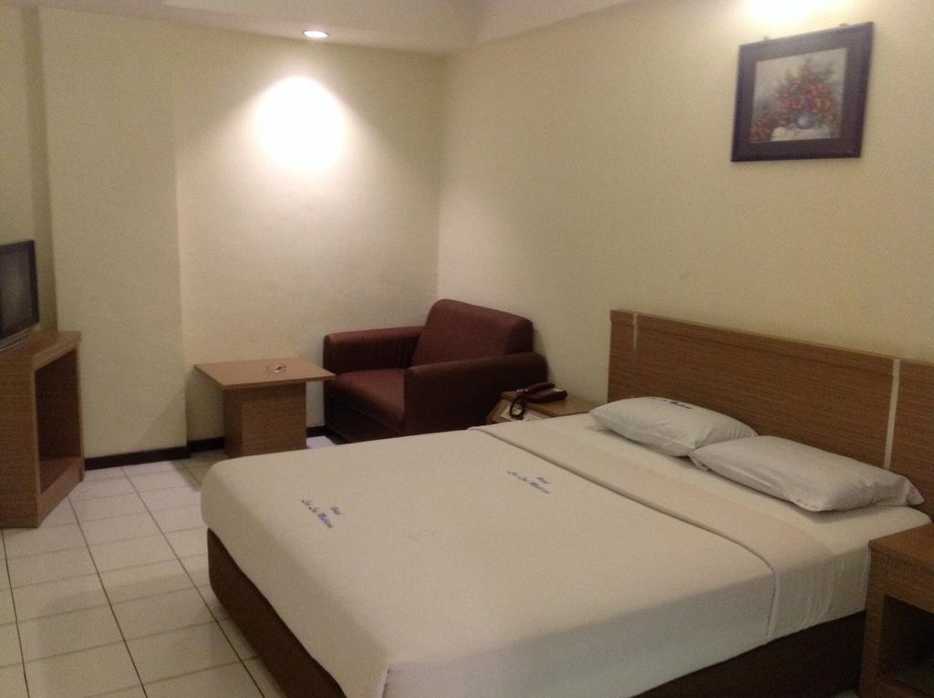 Batam Lai Lai Mutiara Hotel מראה חיצוני תמונה