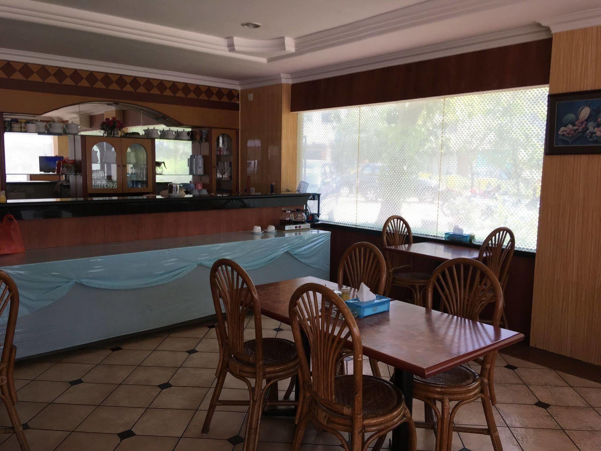 Batam Lai Lai Mutiara Hotel מראה חיצוני תמונה