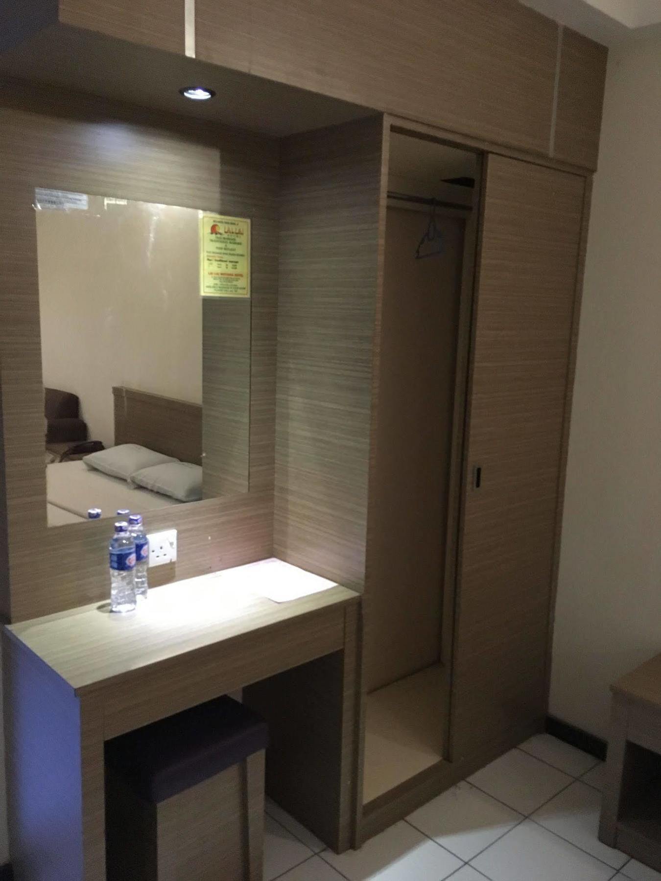 Batam Lai Lai Mutiara Hotel מראה חיצוני תמונה